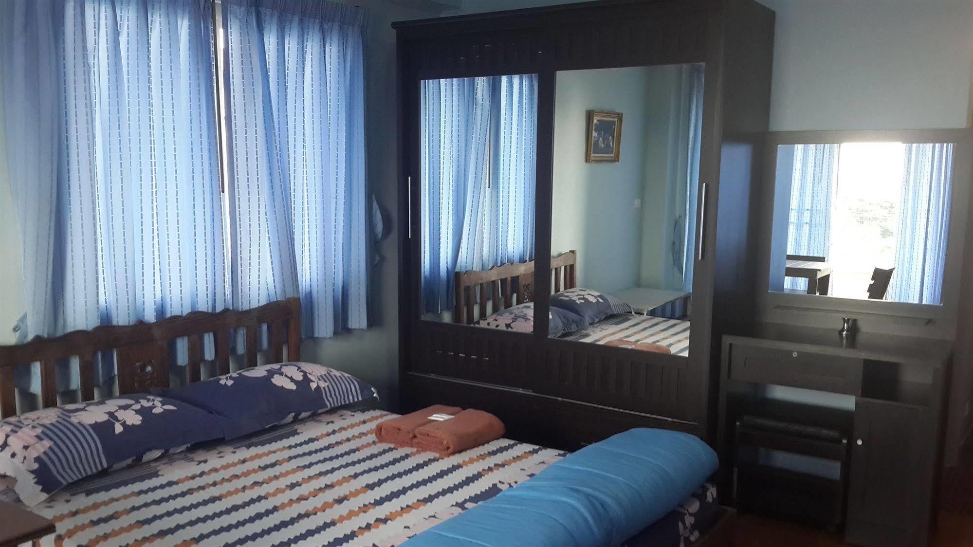 Benjaratch Boutique Apartment Bangkok Esterno foto