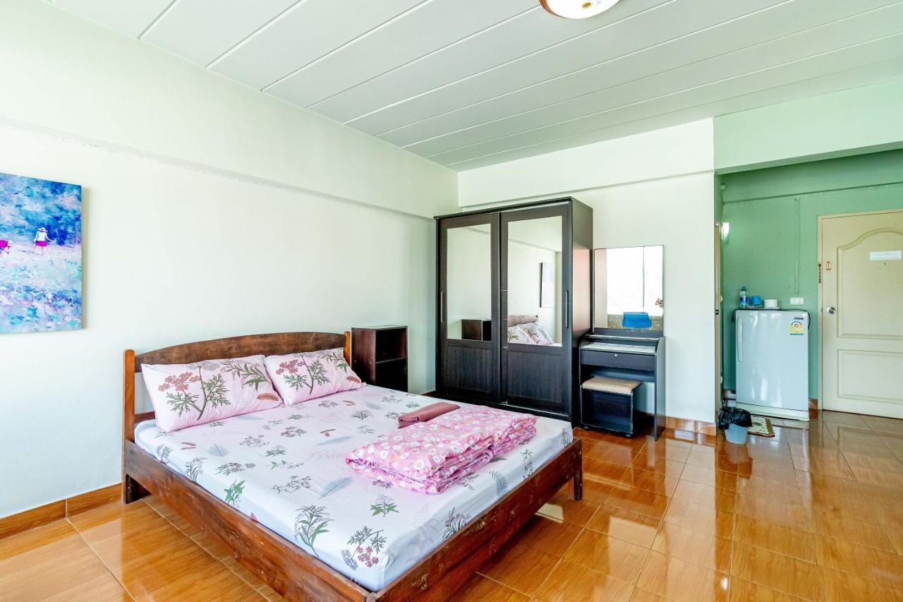 Benjaratch Boutique Apartment Bangkok Esterno foto