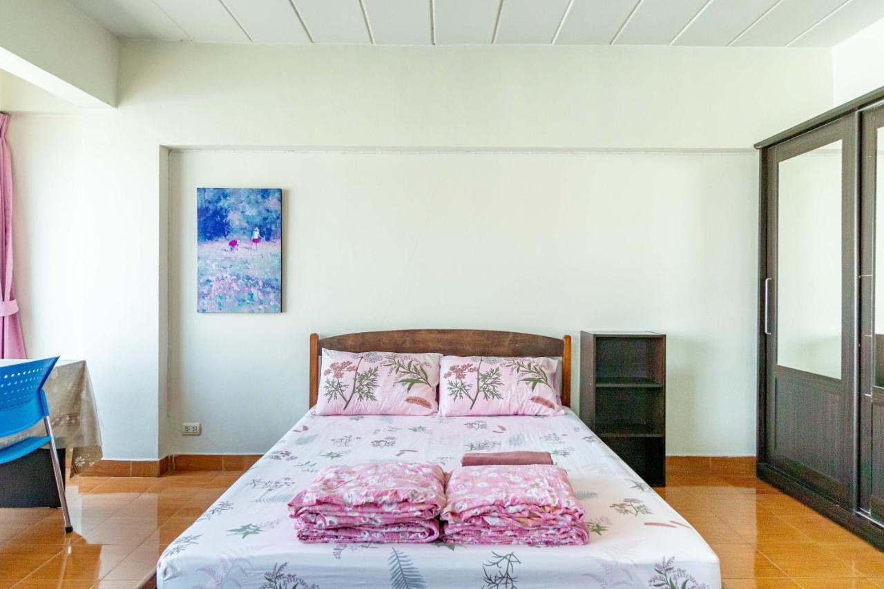 Benjaratch Boutique Apartment Bangkok Esterno foto